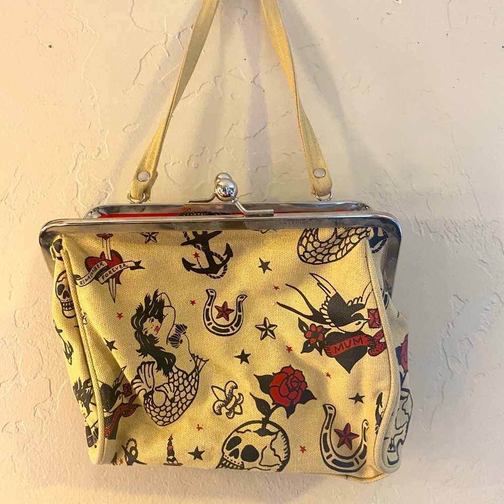 Pirates purse.